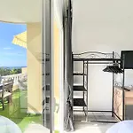 Paulmarie Gigantes Ocean Lounge