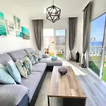 Paulmarie Gigantes Ocean Lounge Puerto de Santiago (Tenerife)