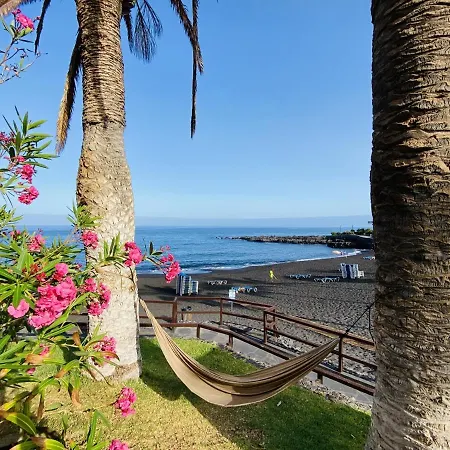 Paulmarie Gigantes Ocean Lounge Puerto de Santiago (Tenerife)