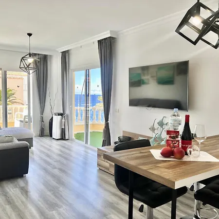 Paulmarie Gigantes Ocean Lounge Apartment *