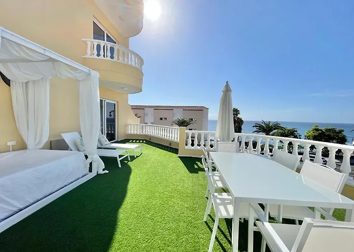 Paulmarie Gigantes Ocean Lounge