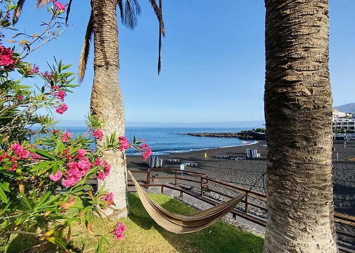 Paulmarie Gigantes Ocean Lounge Puerto de Santiago (Tenerife)