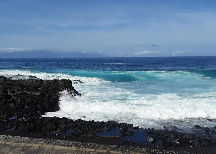 Paulmarie Gigantes Ocean Lounge * Puerto de Santiago (Tenerife)