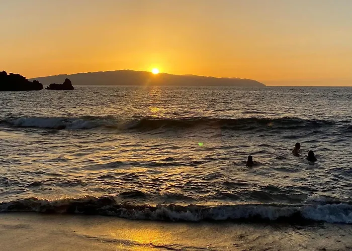 Paulmarie Gigantes Ocean Lounge