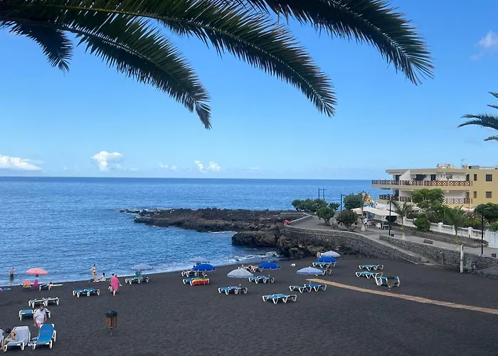 Paulmarie Gigantes Ocean Lounge