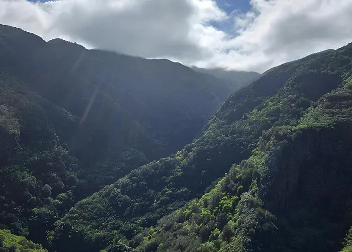 Paulmarie Gigantes Ocean Lounge Puerto de Santiago (Tenerife)