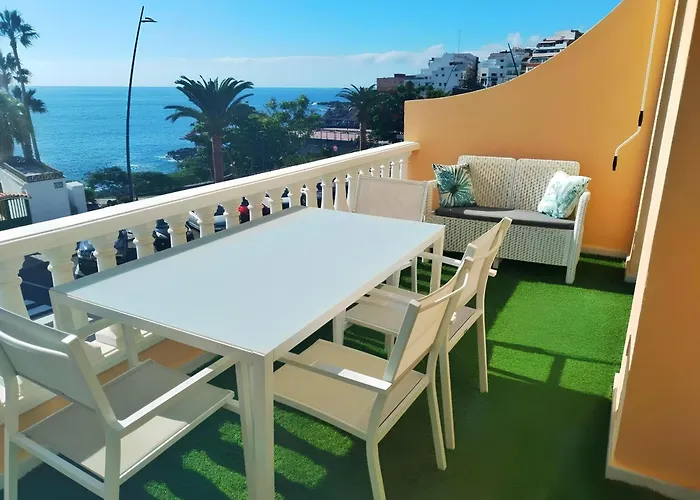 Paulmarie Gigantes Ocean Lounge * Puerto de Santiago (Tenerife)